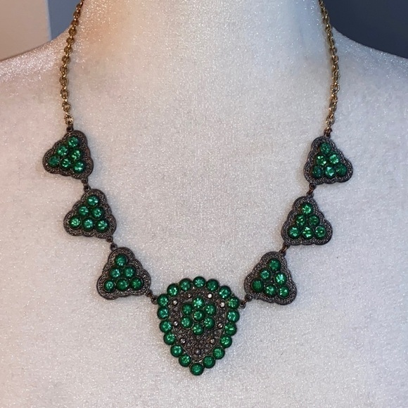 Emerald Green Pave Triangle Statement Necklace Filigree Luxe Geometric Glamour - Picture 4 of 16